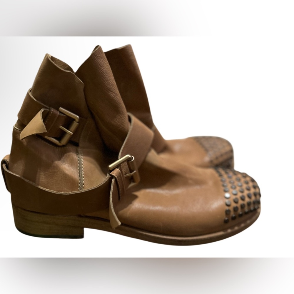 Vic Matie Skye Studded Toe Slouch Ankle Boots 9